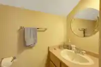 885 164 STREET - thumbnail 13