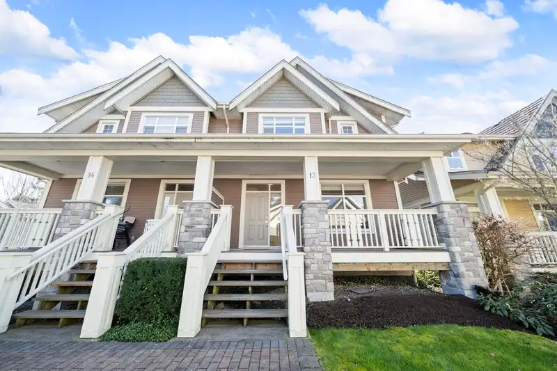13 15237 36 AVENUE - photo 1 of 40