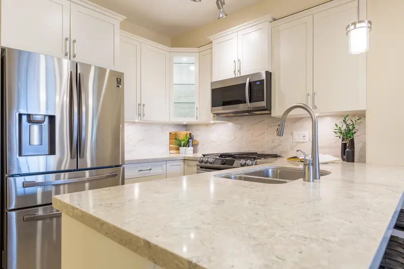 311 8561 203A STREET - photo 3 of 25