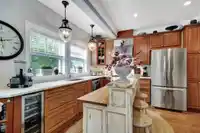 4 15151 BUENA VISTA AVENUE - thumbnail 3