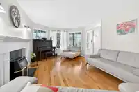 885 165 STREET - thumbnail 11