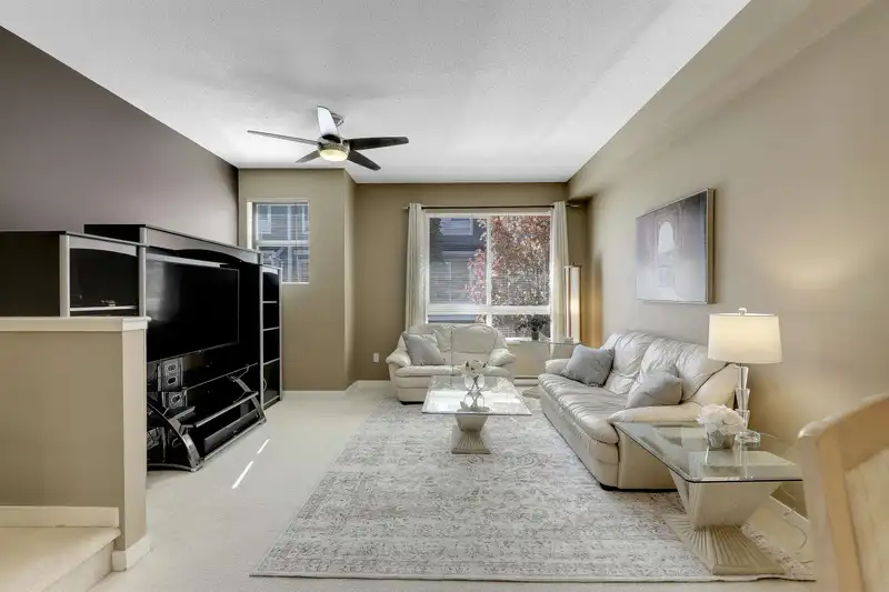 53 2729 158 STREET - photo 4 of 25
