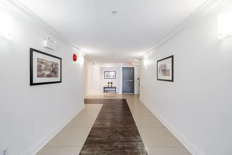 307 2228 WELCHER AVENUE - photo 4 of 25