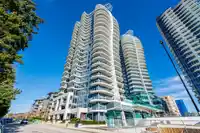 901 1500 MARTIN STREET - thumbnail 1