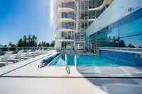 901 1500 MARTIN STREET - thumbnail 5