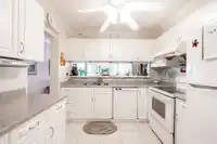 305 15313 19 AVENUE - thumbnail 14