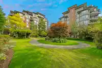 503 1550 MARTIN STREET - thumbnail 1