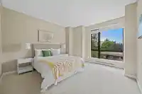503 1550 MARTIN STREET - thumbnail 13