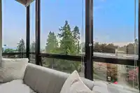 503 1550 MARTIN STREET - thumbnail 19
