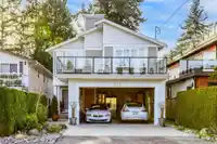 933 MAPLE STREET - thumbnail 2