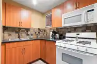 933 MAPLE STREET - thumbnail 34