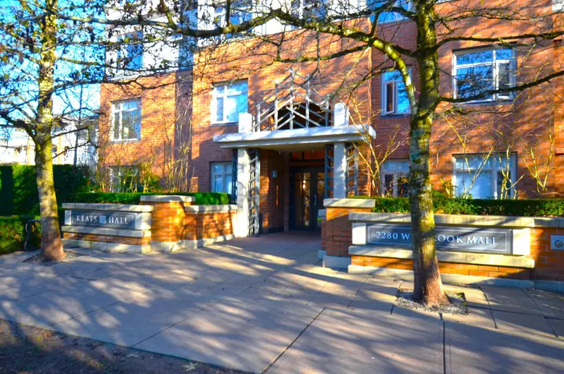 419 2280 WESBROOK MALL - photo 3 of 25