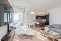 706 1473 JOHNSTON STREET - thumbnail 5
