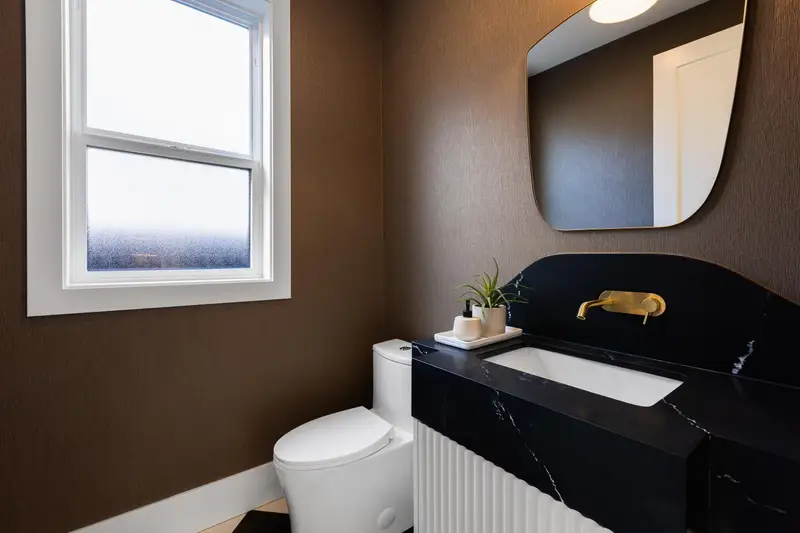 23709 40 AVENUE - photo 4 of 25