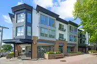 105 1221 JOHNSTON ROAD - thumbnail 1