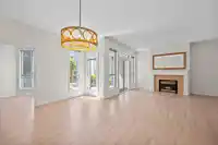 105 1221 JOHNSTON ROAD - thumbnail 14