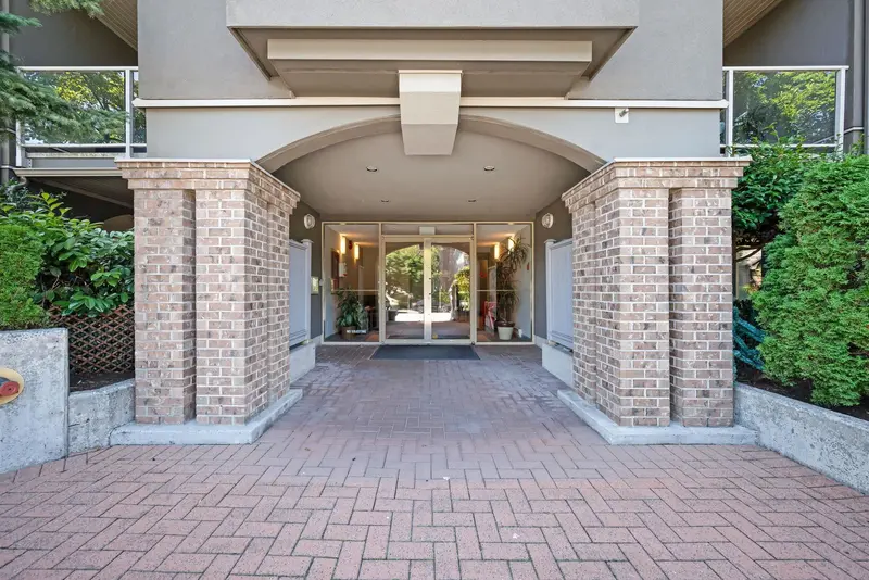 301 2360 WILSON AVENUE - photo 1 of 25