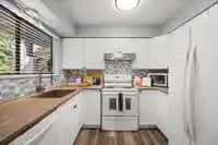 204 1544 FIR STREET - thumbnail 3