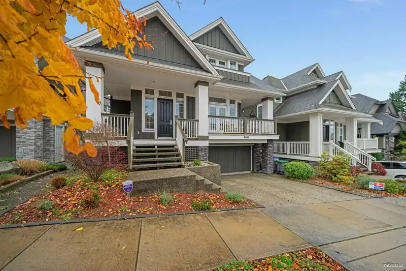 16076 28A AVENUE - photo 1 of 40