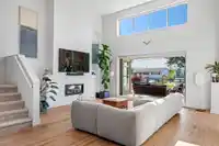 15541 OXENHAM AVENUE - thumbnail 1