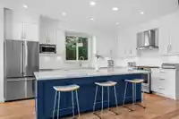 15541 OXENHAM AVENUE - thumbnail 8
