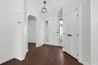 1 1848 SOUTHMERE CRESCENT - thumbnail 3