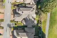 1 1848 SOUTHMERE CRESCENT - thumbnail 35