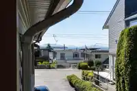 4 15151 BUENA VISTA AVENUE - thumbnail 24