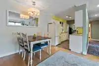 317 1442 BLACKWOOD STREET - thumbnail 3