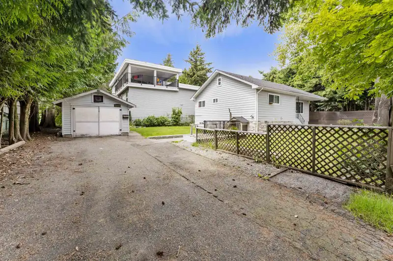 1593 STEVENS STREET - photo 3 of 8