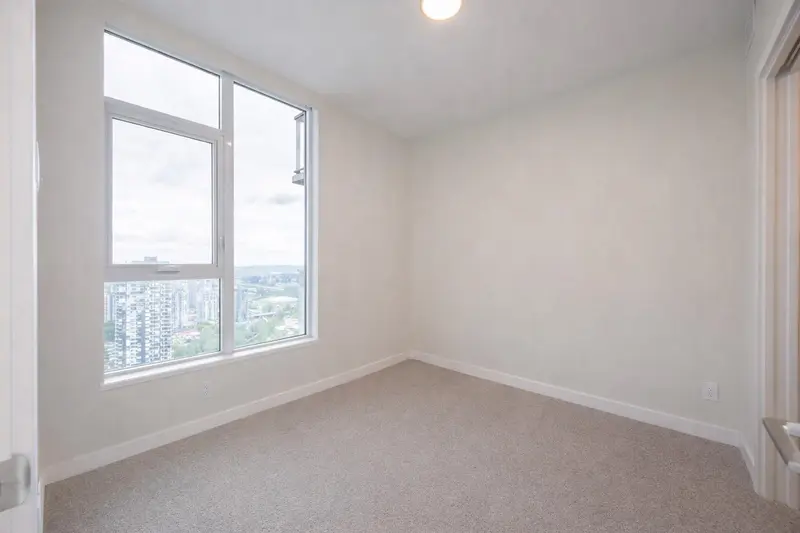 3903 2186 GILMORE AVENUE - photo 3 of 11