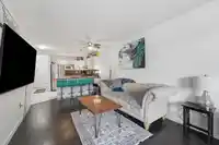 105 1153 VIDAL STREET - thumbnail 4