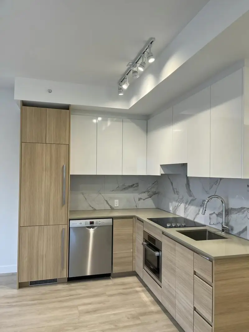 1012 10626 CITY PARKWAY - photo 1 of 1