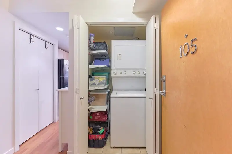 105 2226 W 12TH AVENUE - photo 3 of 25