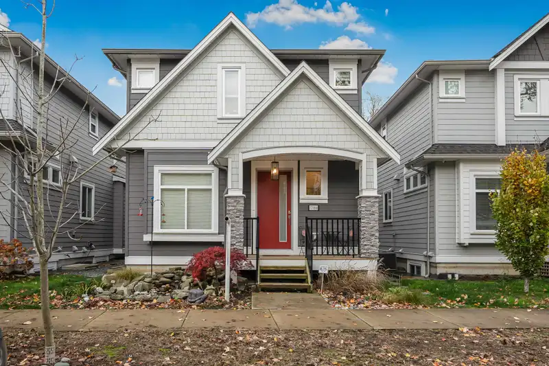 17188 1 AVENUE - photo 1 of 36