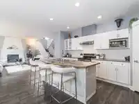 14579 33B AVENUE - thumbnail 4