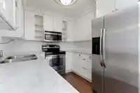 302 1442 FOSTER STREET - thumbnail 9