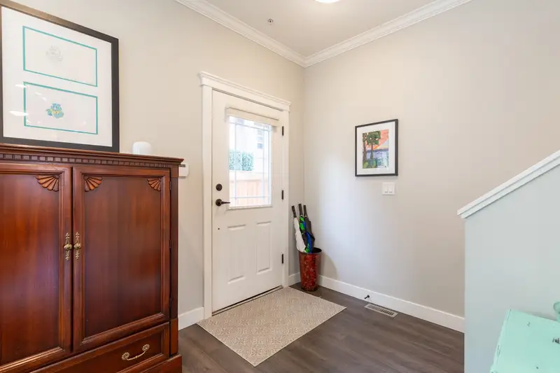 13 10480 248 STREET - photo 3 of 25