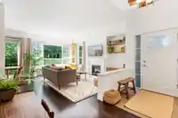 174 2450 161A STREET - thumbnail 4