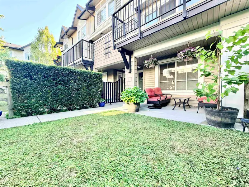 40 2450 161A STREET - photo 2 of 4