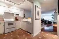 209 15342 20 AVENUE - thumbnail 6