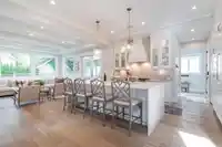 12747 14 AVENUE - thumbnail 2