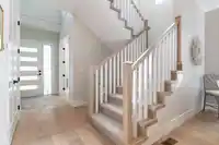 12747 14 AVENUE - thumbnail 15