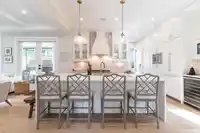 12747 14 AVENUE - thumbnail 3