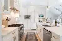 12747 14 AVENUE - thumbnail 6
