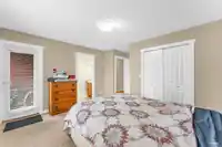 4 14921 THRIFT AVENUE - thumbnail 11