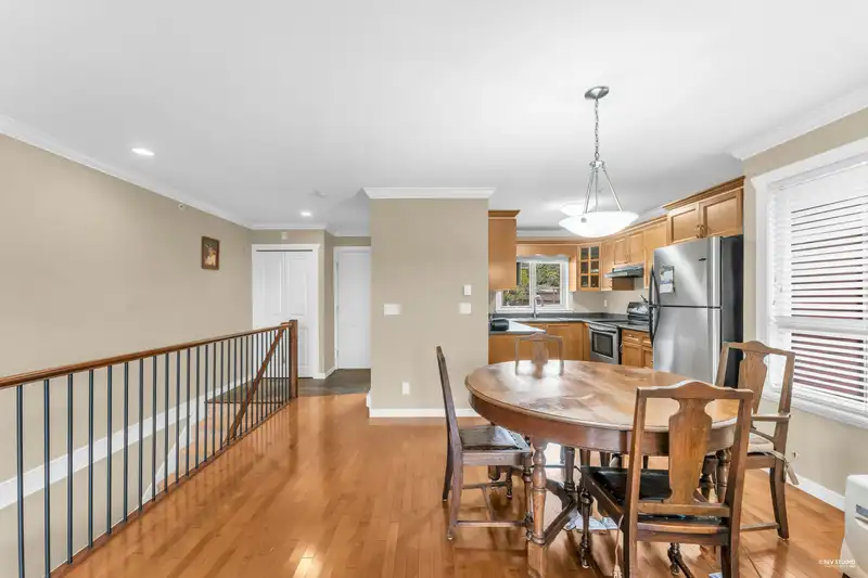 4 14921 THRIFT AVENUE - photo 4 of 22