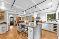 2649 136 STREET - thumbnail 8