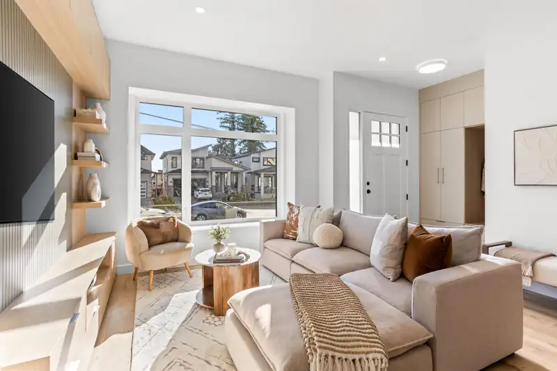102 16761 21 AVENUE - photo 4 of 25