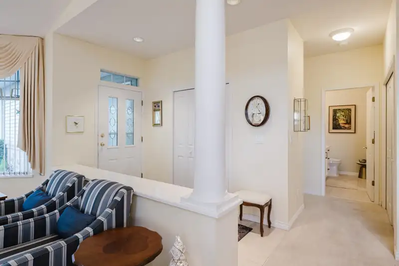 60 2533 152 STREET - photo 3 of 30